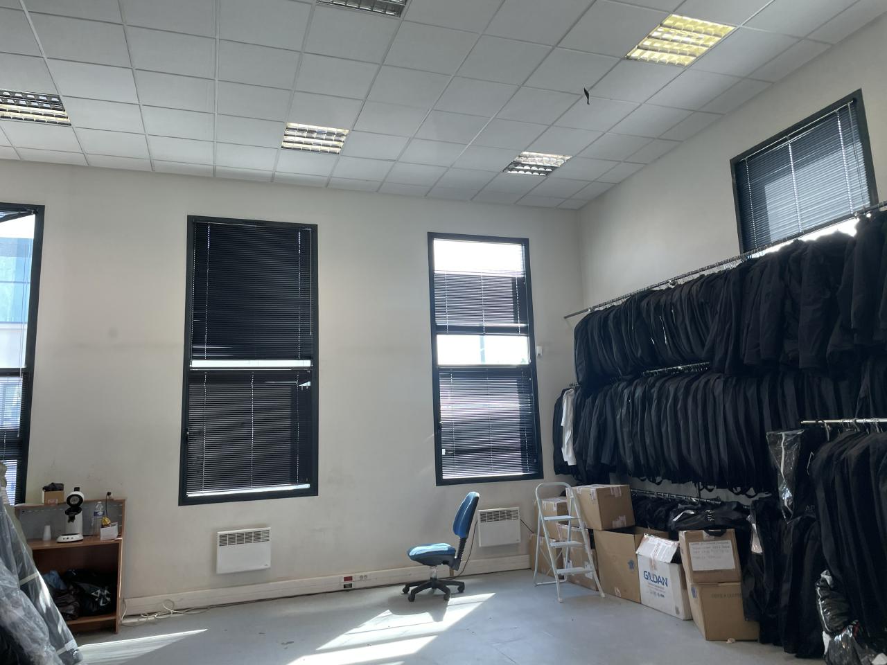 Local d'activité Villeneuve-la-Garenne 1860m² Location local d'activité Villeneuve-la-Garenne Hauts-de-Seine OLACT2201761 2